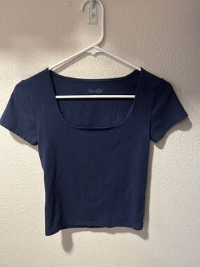 Brandy Melville Navy Scoop Neck Short Sleeve Top